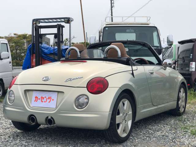 車輛状態や店舗のサービス等、ご質問ご不明な点がございましたらお気軽にご連絡下さい。カーセンサーフリーコールからは無料でおつなぎ頂けます。（0078-6003-347970）もちろんメールでの問い合わせも可能です！