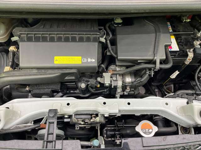 親切・丁寧な専門メカニックスタッフが応対！・車検・点検整備・事故等の修理などアフターサービスも安心。お車のカスタマイズもネクステージのサービススタッフまでご相談ください！
