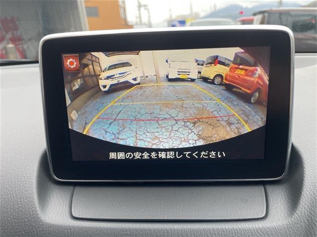 バックカメラ装着済！死角になりやすい後方もとても見やすいです☆車庫入れに自信がない方や縦列駐車が苦手な方にも、オススメな機能です！安心度もアップ！