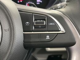 【アダプティブクルーズコントロール】高速道路での長距離走行が楽に！！自動で速度を保つクルーズコントロールが、衝突軽減システムと連携し、前方の車両を感知して車間を保つように速度調節してくれます！！