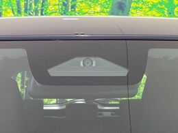 【スズキ　セーフティサポート】走行中に前方の車両等を認識し、衝突しそうな時は警報とブレーキで衝突回避と被害軽減をアシスト。より安全にドライブをお楽しみいただけます。