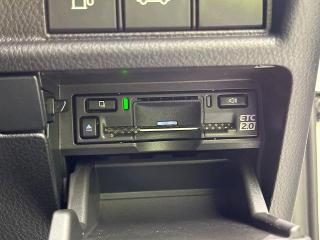【ETC】高速道路の料金所をストレスなく通過！話題のスポットやサービスエリアに多い「スマートIC」利用時は必須のアイテムです。当店でセットアップを実施、ご納車当日からすぐにご利用いただけます！