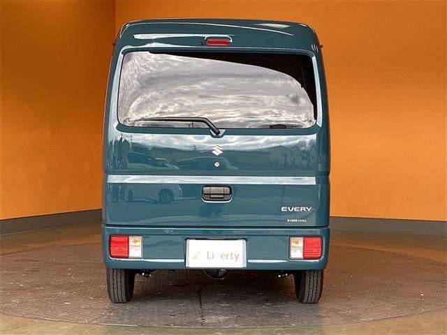 ■□■□■ アフターサービスも安心！！ 自社整備工場・自社鈑金工場・積載車を完備しておりますので、お客様のご購入後も手厚くサポートいたします！！ ■□■□■