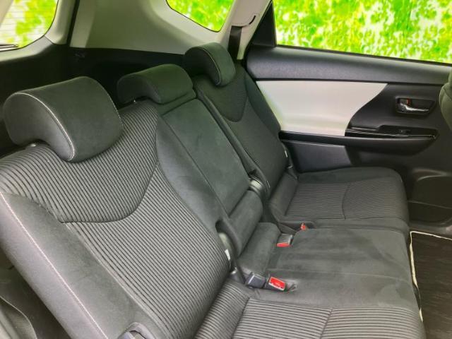 WECARSでは各商談席に大型モニターをご用意しております！見やすい大画面でゆったりと全国の在庫をご覧いただけます！是非ご来店お待ちしております！