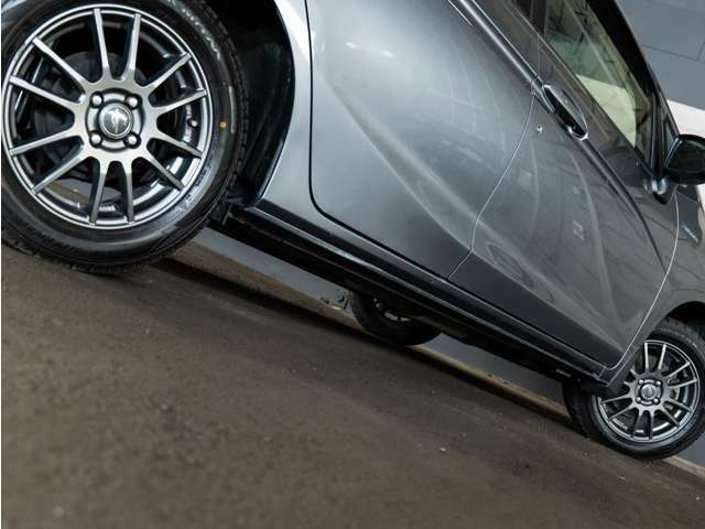 ワンオーナー　ABS　VSA　プッシュスタート　スマートキー　ホンダセンシング　ドアミラーウィンカー　プライバシーガラス　ドアミラーヒーター　Fガラス熱線