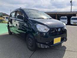 自社整備工場を併設しておりますので、納車前の整備やアフターサービスもお任せください。