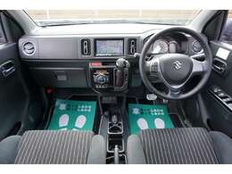 ★【車内コンディション】使用感の少ない内装となっております！純正レカロシート装備で長距離運転はもちろんスポーツ走行も可能な1台となっております♪