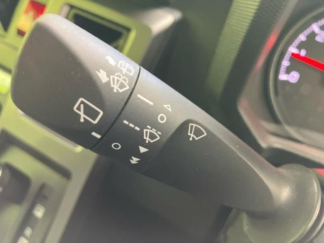 国産車から輸入車まで多様なお客様のニーズのお応えできるように、全国規模で豊富な在庫展開！車のことならWECARSへ！