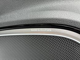 ●Bang　＆Olufsenサラウンドシステム『デンマークが世界に誇る高品質サラウンドシステム。クリアでダイナミック。そして臨場感溢れる上質なサラウンドサウンドをドライブ中にご体感いただけます。』