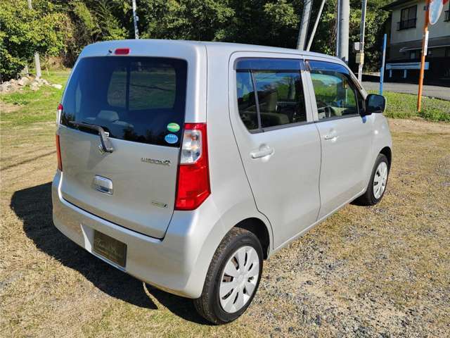 ぜひハンドルを握りに当店へお越しくださいませ！