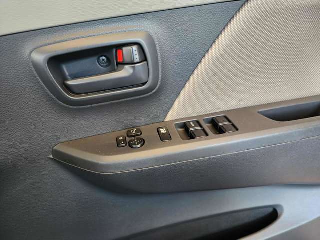 電動格納ミラー