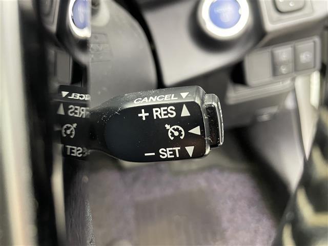 【運転席操作部】快適なドライブを楽しむための機能が装備されています！運転席から触れるので、使いやすいです！除菌プランいれていただくと、さらに清潔で安心していただけます！
