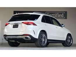 メルセデス認定中古車（サーティファイドカー）には100項目にも及ぶ点検・整備項目が設定されております。ご購入後も十分なサポート体制にて安心安全な、メルセデスクオリティをご堪能下さい。