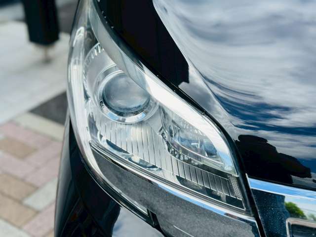 ヘッドライト曇りなくスッキリしてます♪