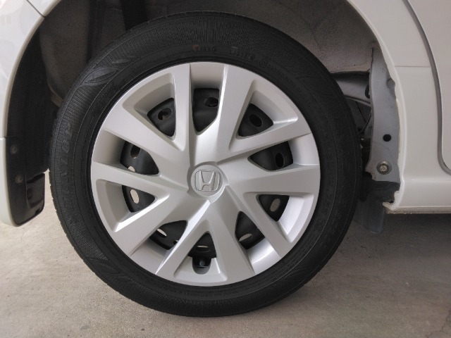 ホンダ純正のホイールキャップが装備されています。