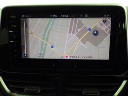 純正ナビゲーションシステム「ディスカバープロ」。車両を総合的に管理するインフォテイメントシステムです。