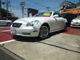 外装、目立って大きなダメージはないと思います！お問い合わせはメールか0078-6002-884478（携帯・PHS可）までお電話ください！当社スタッフがご案内いたします！