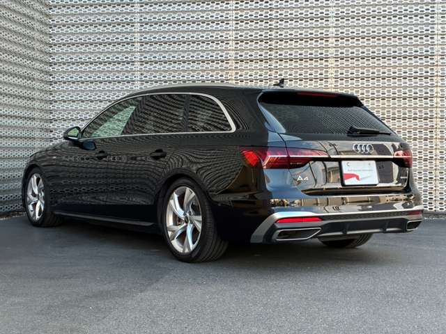 納車前の整備では100項目もの厳しい点検項目を実施し安全で安心できるAudiをお届けします。