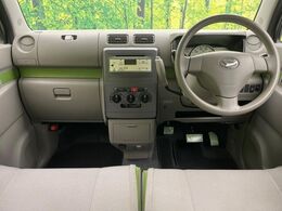 グループ総在庫数約30，000台！！全国の系列店からメーカー・車種問わずご紹介出来るので、あなたにピッタリのお車が見つかるはずです♪まずはお問い合わせ下さい☆