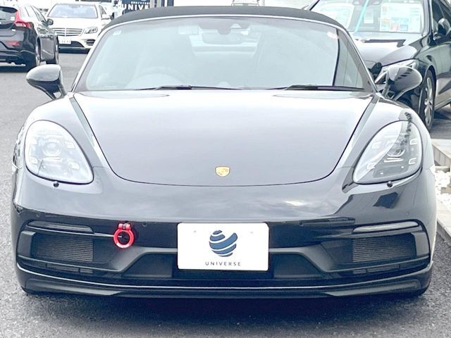 ●ご覧の通り綺麗な状態を維持しているお車ですが、小さなキズの状況や他の箇所のお写真もお送りできます。ご遠方の方でも安心してご検討いただける様、お客様のご希望に応じて出来る限りご対応させていただきます。