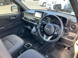 「この車の写真をもっと見たい」「状態が気になる」「この装備はついている？」どんな小さな疑問でもお気軽にお問い合わせください！