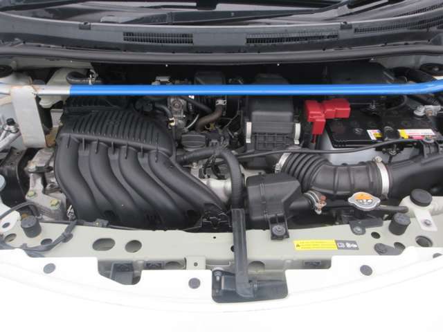 HR16DE水冷直列4気筒DOHCエンジン搭載