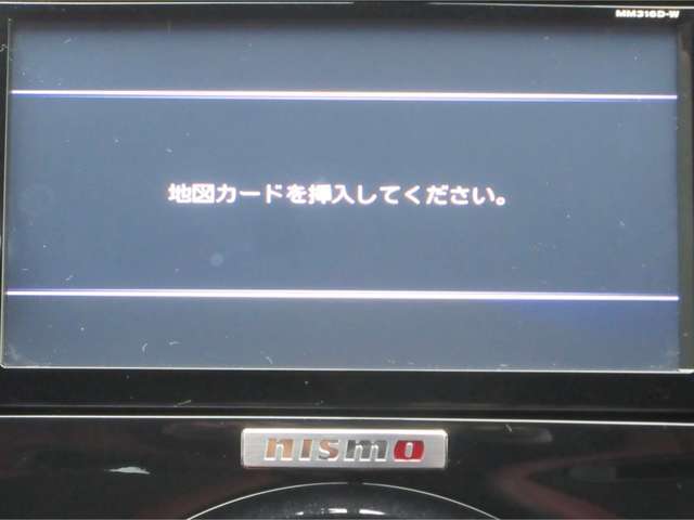 メモリ-ナビ（SD方式）：CD・DVD・Bluetooth再生機能付なので、好きな音楽を聴きながら楽しいドライブガ可能です♪またフルセグTVチュ-ナ-内蔵ですので高画質にてTVの視聴も可能です！
