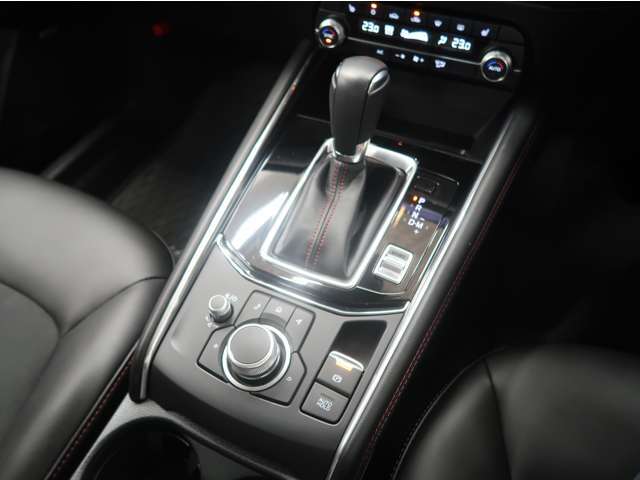 マニュアルモード付き6速A/T