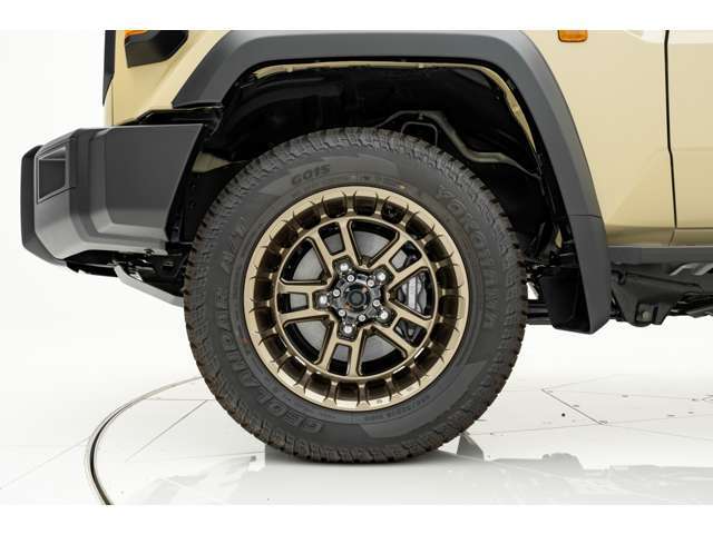 ●メーカーの保証継承可能な車両の場合は、保証継承の手続きを行ってからご納車させていただきます。ご購入後も安心してお乗りいただけます。