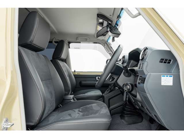 ●オートローン特別低金利フェア2.4％実施中！お支払い回数も120回払いまで対応しております。もちろん残価設定型も金利2.4％！残価設定型も120回払いまで対応しております。是非この機会にご検討ください。