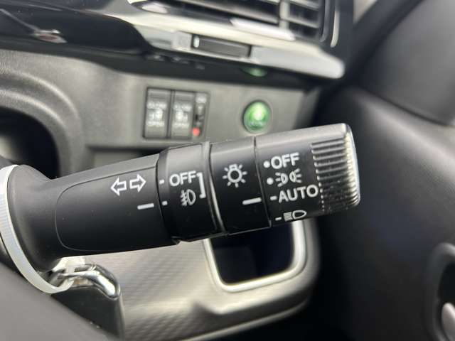 【運転席操作部】快適なドライブを楽しむための機能が装備されています！運転席から触れるので、使いやすいです！除菌プランいれていただくと、さらに清潔で安心していただけます！