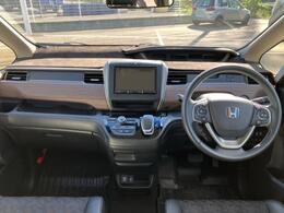 「この車の写真をもっと見たい」「状態が気になる」「この装備はついている？」どんな小さな疑問でもお気軽にお問い合わせください！