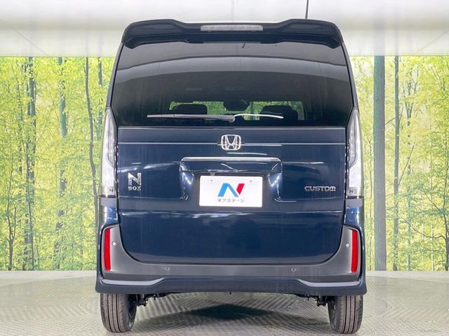 安心の最長10年・走行無制限保証（有償）をご用意。保証内容も充実はもちろん、無料点検＆オイル交換や、年中無休の全国・24時間ロードサービスも付帯されておりますのでご安心下さい。