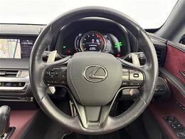 【ハンドル】『ハンドル/ステアリング』の画像になります。写真の内容に関してご不明点、ご質問等がございましたらお気軽にガリバー店舗までお問い合わせください。