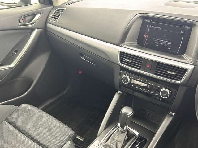 【窓操作部】『窓周辺/窓周辺装備』の画像になります。写真の内容に関してご不明点、ご質問等がございましたらお気軽にガリバー店舗までお問い合わせください。