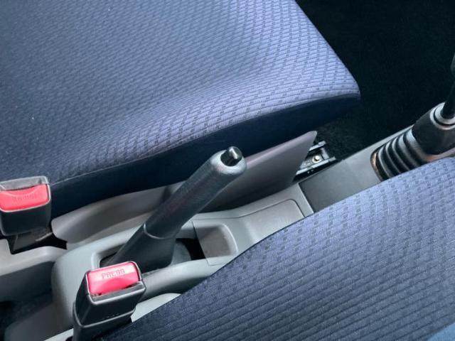 お車に合わせて無料保証以外にも、保証範囲、期間、距離を拡充させた有料保証もご用意しております！中古車の購入が初めてで不安・・・というお客様もご安心ください！