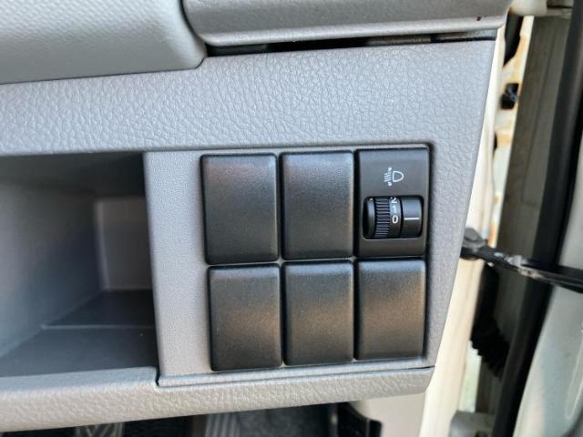 車選びにはお悩みがつきものです！具体的な購入までは検討していないけど車は気になるというお客様も大歓迎です！是非中古車購入の第一歩のお手伝いをさせてください！