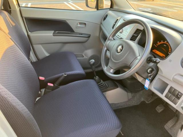 「この車の写真をもっと見たい」「状態が気になる」「この装備はついている？」どんな小さな疑問でもお気軽にお問い合わせください！