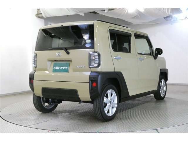 走りにこだわりながら収納力も持ち合わせたお車です。荷物を載せて軽快なドライブを楽しめますよ♪