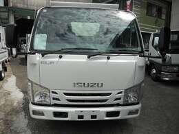九州最大級のトラック専門店！！ダンプ・平ボディ・クレーン車・高所作業車・冷凍車・バンなど、幅広い車種を取り扱っております。まずはお電話にてお問い合わせくださ