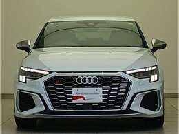 日本全国、ご自宅前までご納車いたします！ご納車後は最寄りのAudi正規ディーラーにて、期間中保証やメンテナンスをお受けいただけます！