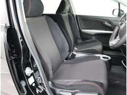 内装色は落着きがございます