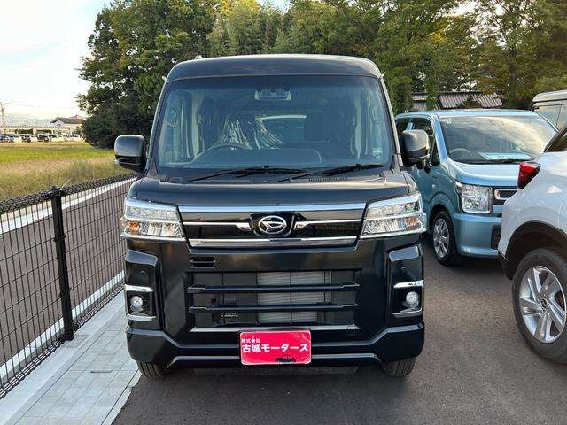 在庫数は約800台！！ 年間販売台数は約4000台！！ 大量販売・大量仕入で1台あたりのコストを削減しています！！