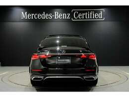 メルセデスの認定中古車『サーティファイドカー』は、日本全国に張り巡らされたメルセデス・ベンツ正規サービスネットワークのサポートを受けることができます。