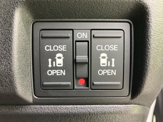 お車に合わせて無料保証以外にも、保証範囲、期間、距離を拡充させた有料保証もご用意しております！中古車の購入が初めてで不安・・・というお客様もご安心ください！