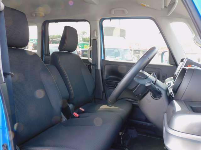 車買ってもメンテナンスも車検もお金かかるしな・・・そうお考えの方はぜひ新車リースをご検討ください！月々定額で新車に乗れます♪