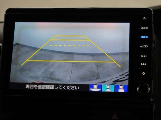 バックカメラ搭載です！車庫入れが苦手な人はもちろん、車両感覚に自信がある人にもお勧めです！見えない箇所が見えるようになるので、低い障害物や隠れてしまっている子供の存在等にも気付く事が出来ます。