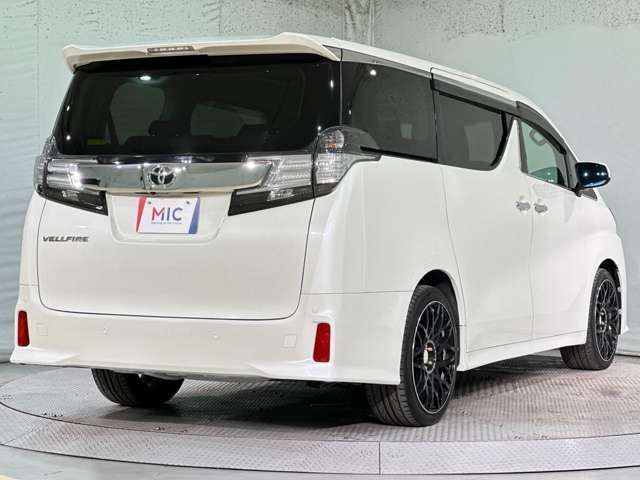 お近くの方はぜひご来店を♪ 車検付のお車はご試乗も可能ですので装備や状態をしっかりとご確認頂けます。