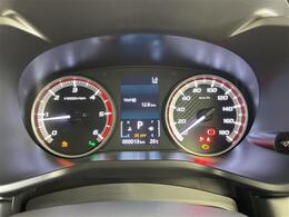 【スピードメーター】メーターがシンプルで見やすく運転しやすいですね！