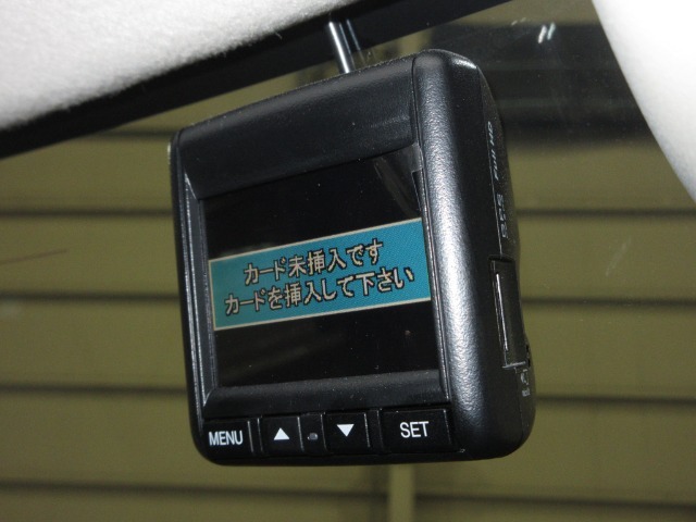 今は、自分を守るのは自分の時代です！ドライブレコーダーは必需品ですね！使うことの無い事が良いのですが・・・